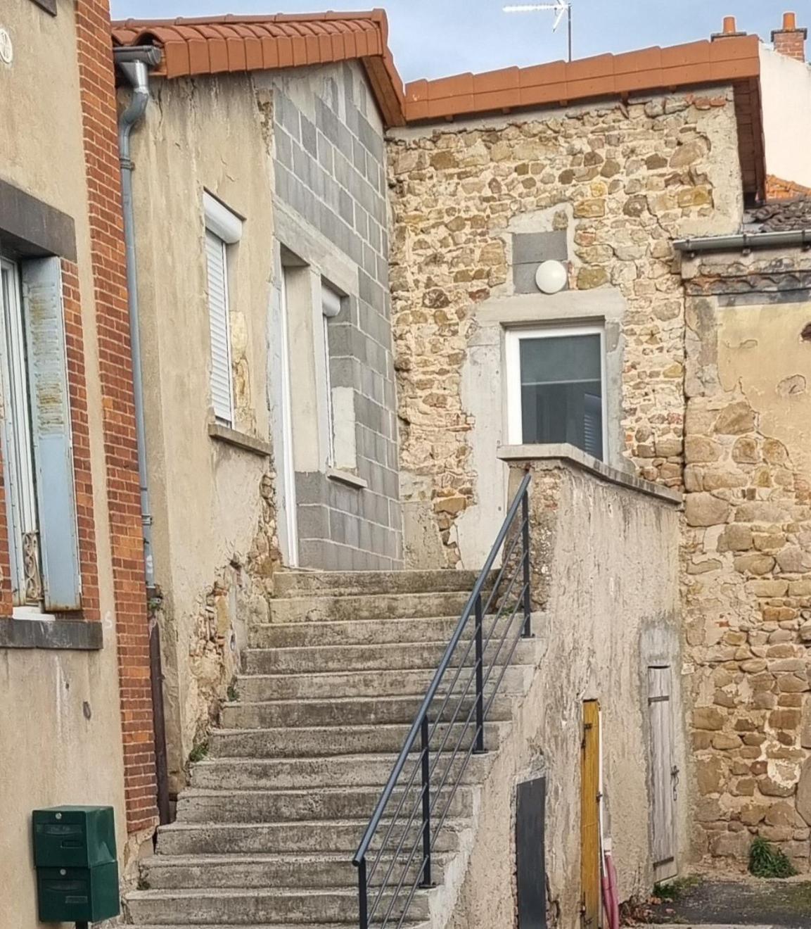Brassac-les-Mines La Mezzanine - 2-4 Pers - Centre-Ville מראה חיצוני תמונה